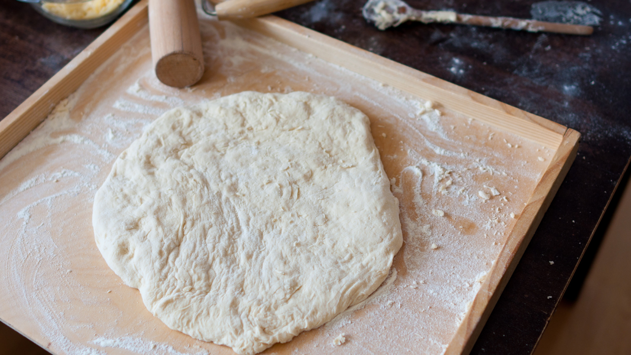 Pizza Dough With Yeast and without Yeast