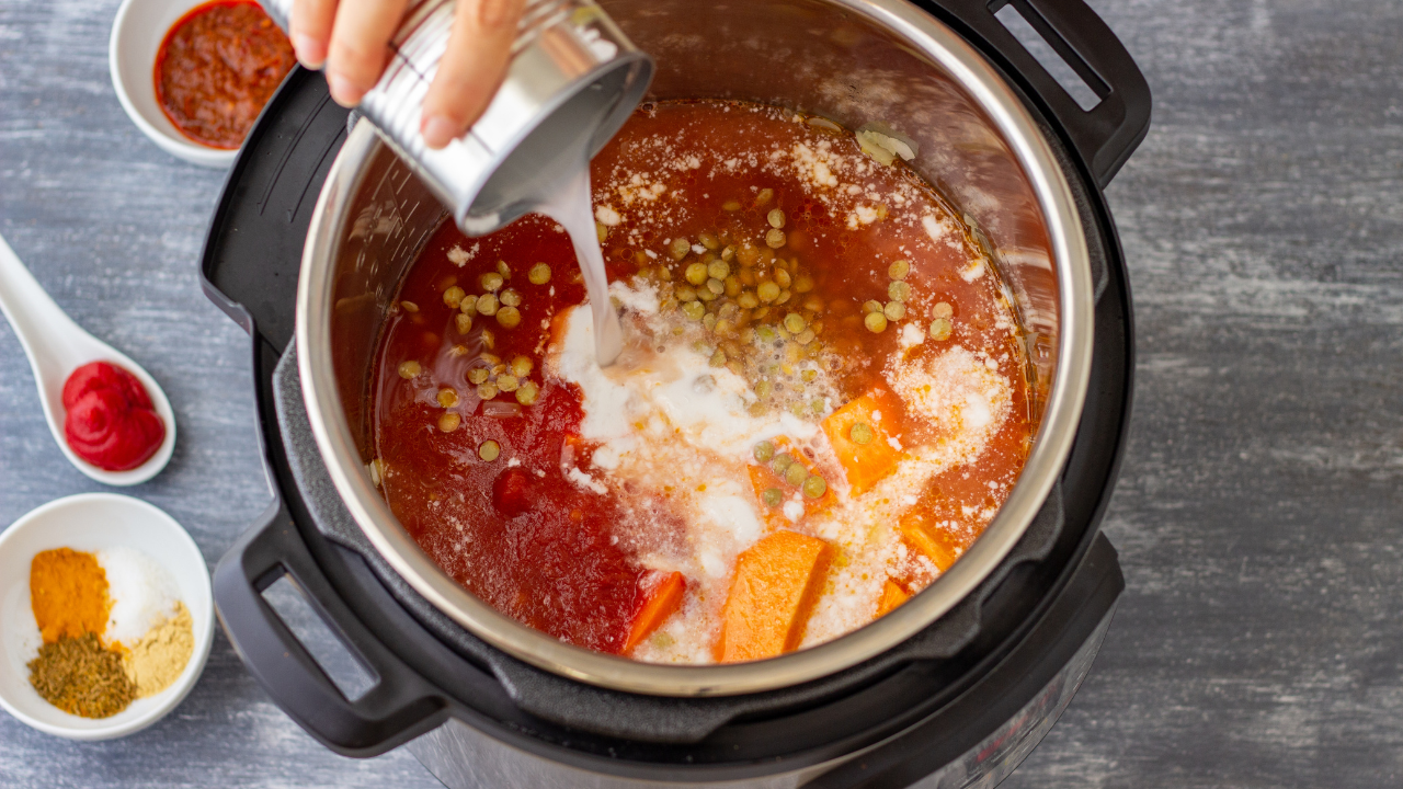 Aloo Gosht in Pressure Cooker