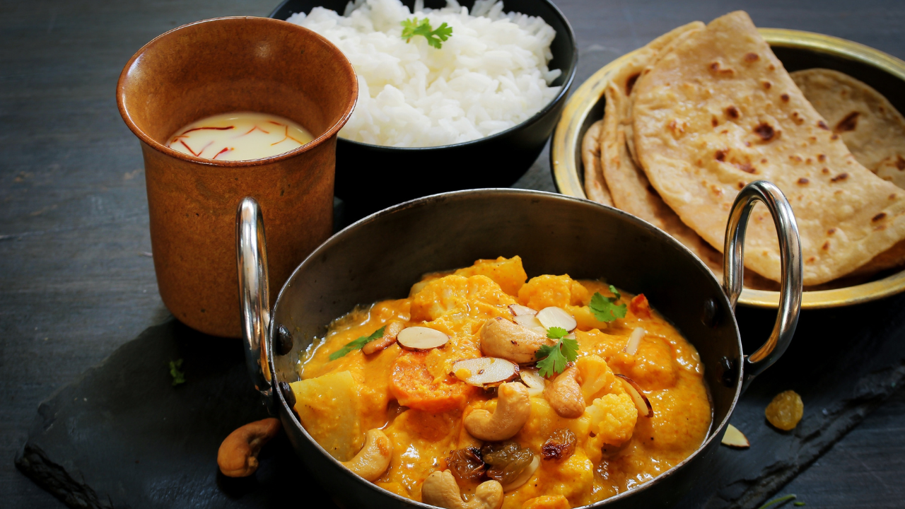 Serving Suggestions for Pakistani Fish Korma